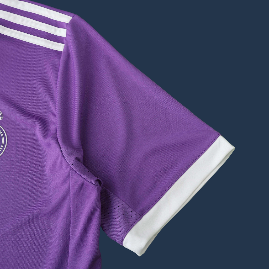 RMA Away 2016-17 Retro