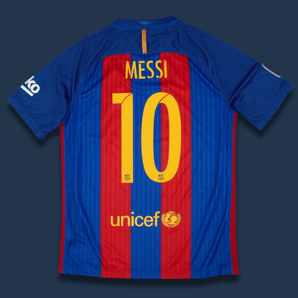 BAR Home 2016-17 Retro - Messi 10