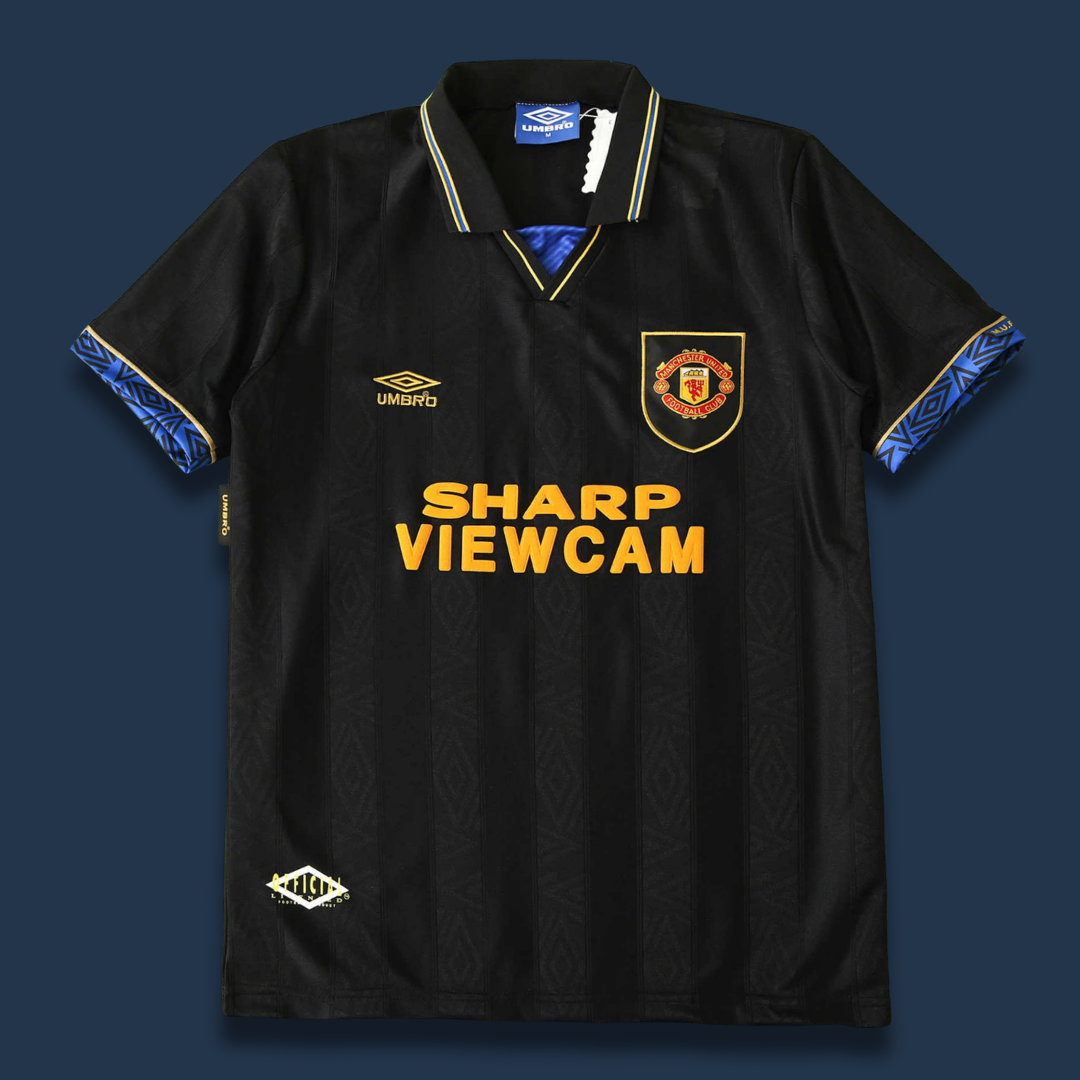 MNU Away 1993-94 Retro