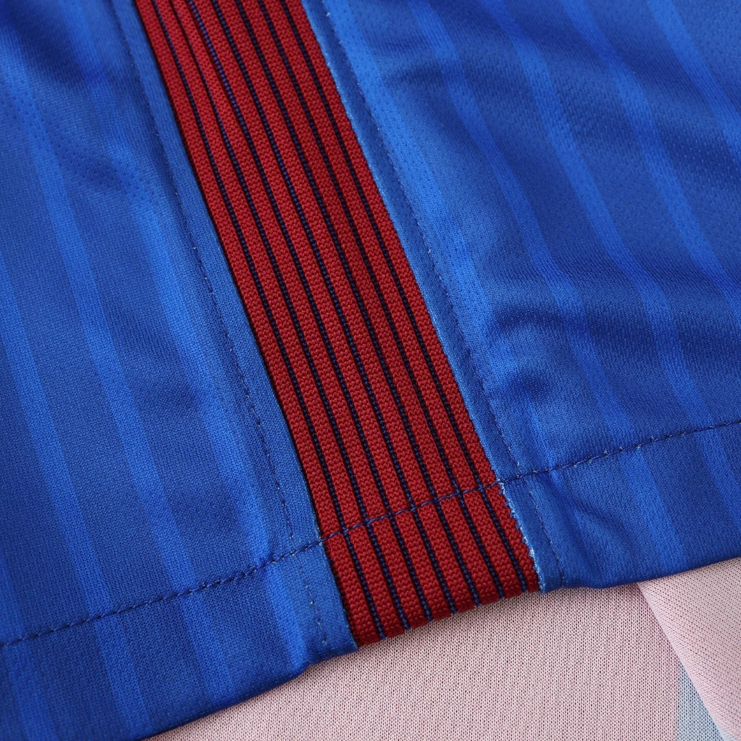 BAR Home 2016-17 Retro - Messi 10
