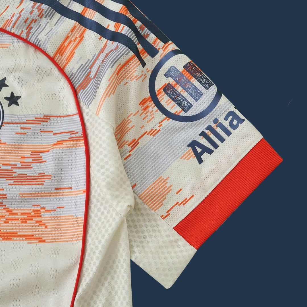 BAYM Away 25-26 Player Version