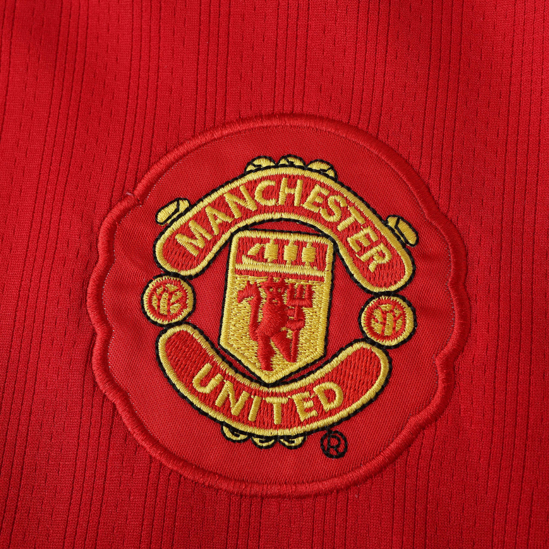 MNU Home 2007-08 Retro  ( Red )