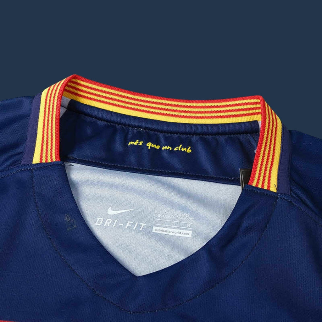 BAR Home 2015-16 Retro - Messi 10