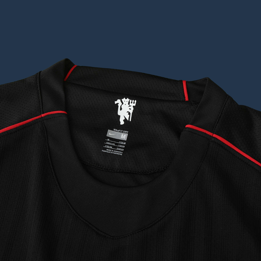 MNU Away 2007-08 Retro ( Black )