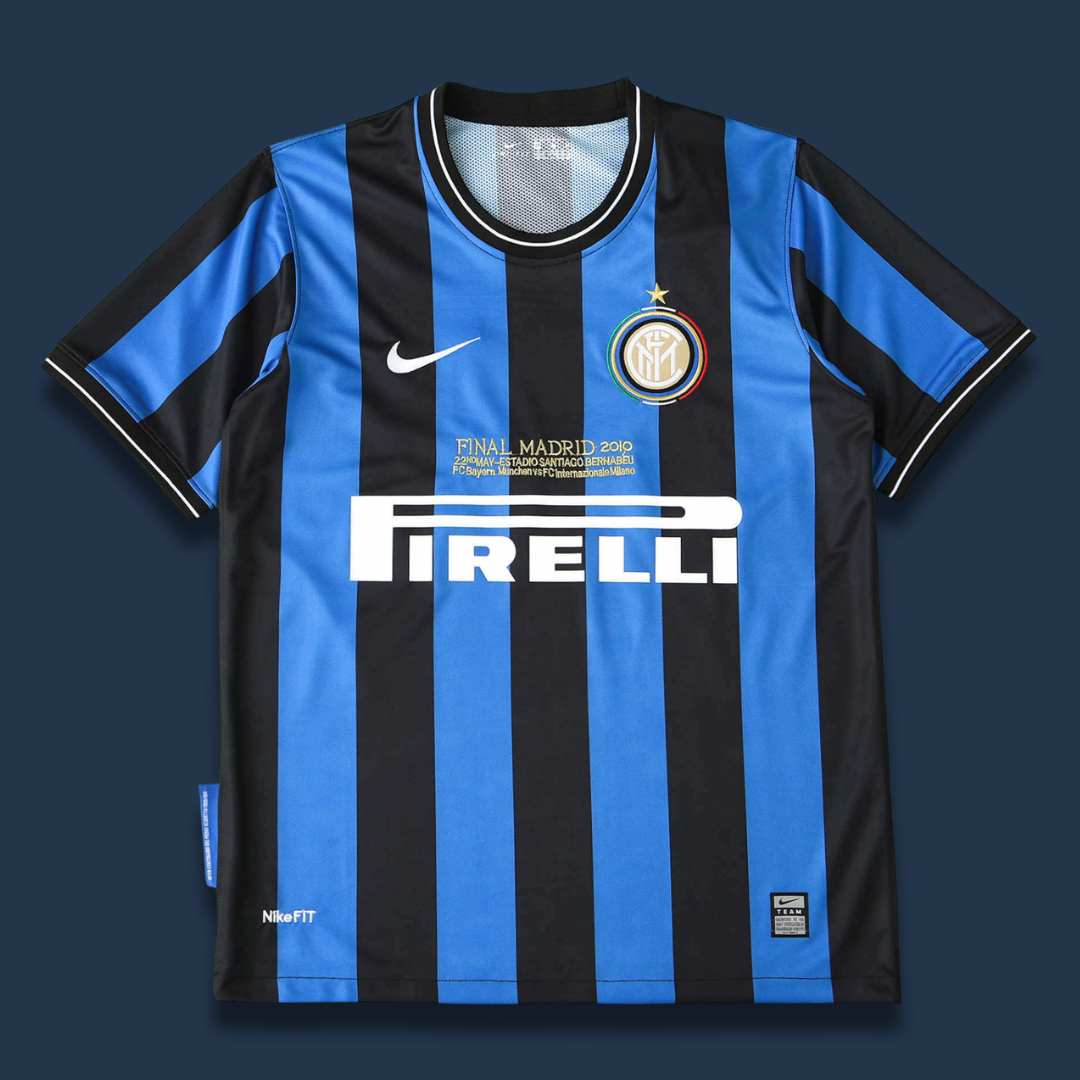 INT MIL Home 2009-10 Retro