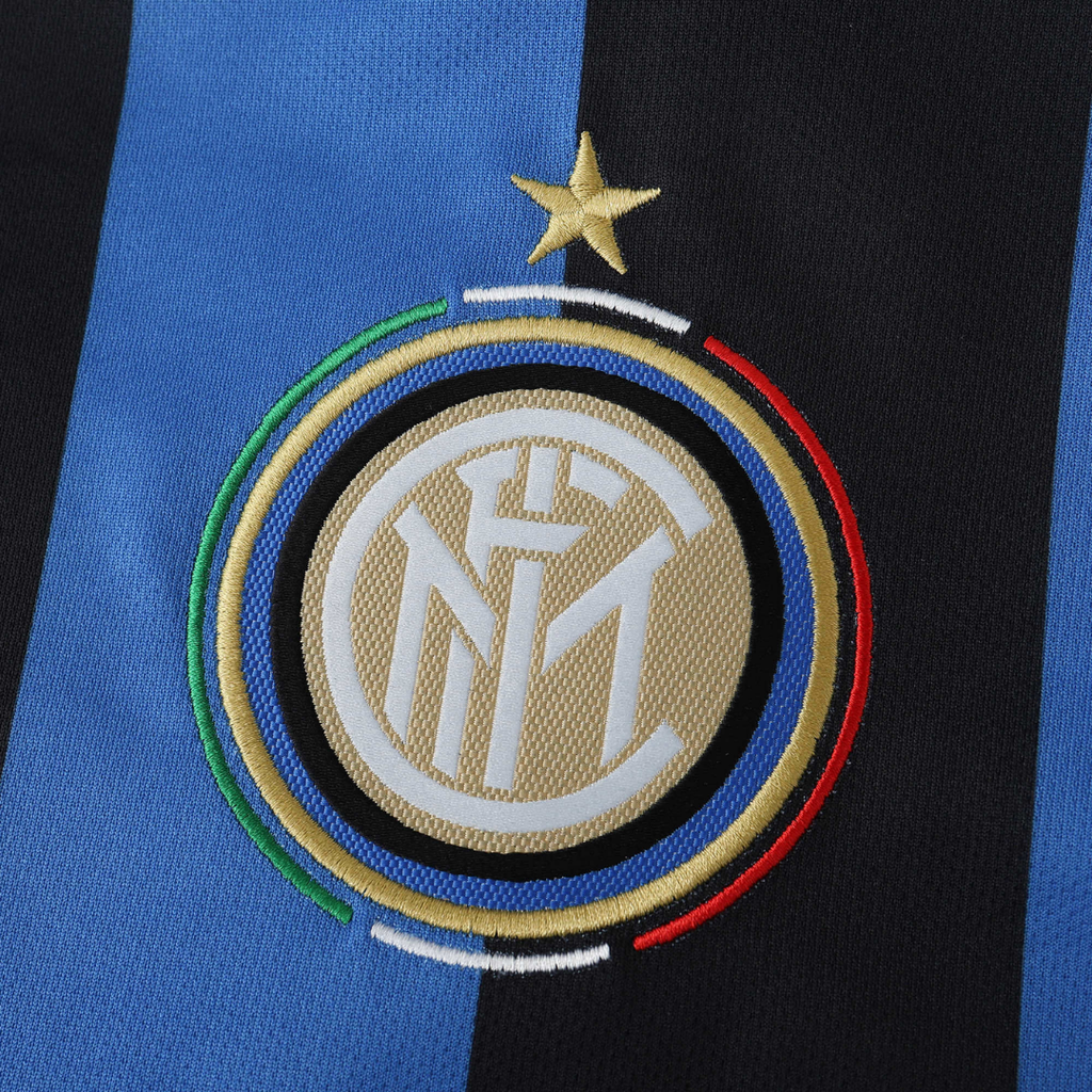 INT MIL Home 2009-10 Retro