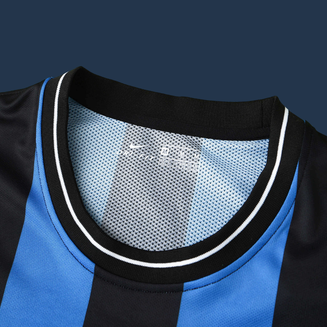 INT MIL Home 2009-10 Retro